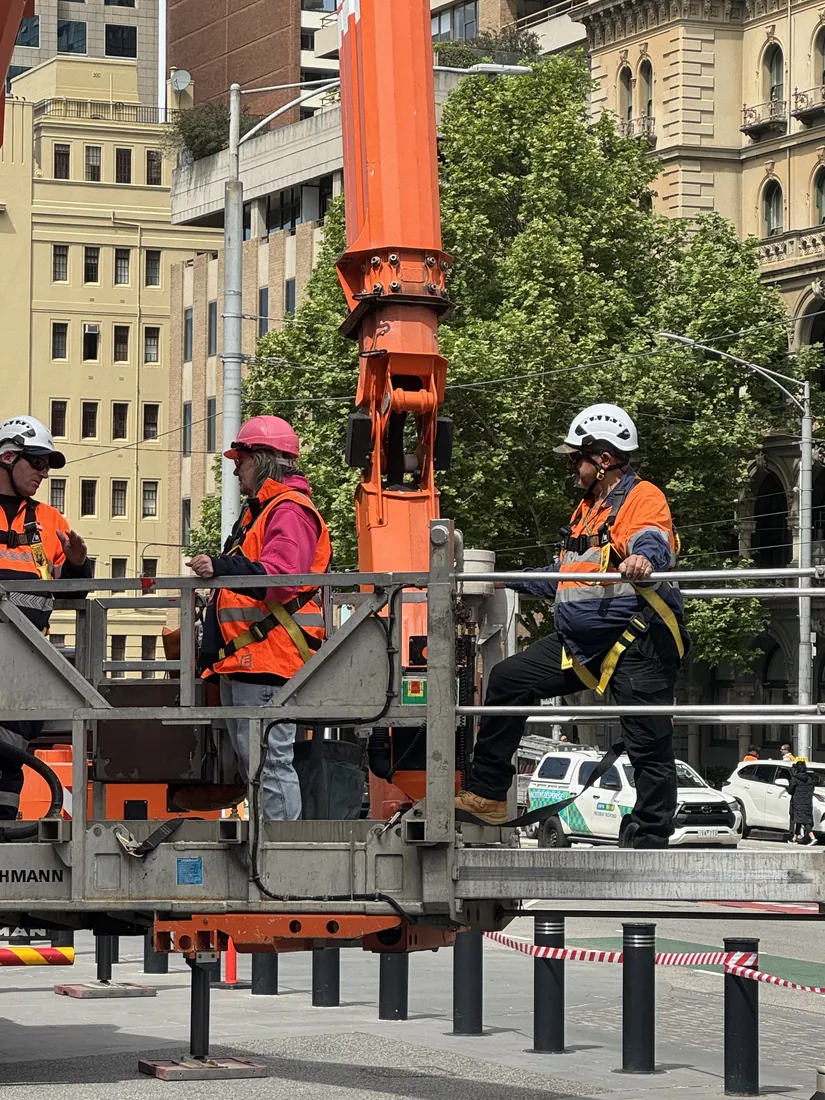 TN Stone and High Access Group light works at Parliament